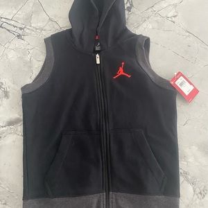 Air Jordan Boy (8-10 yrs) Sleeveless Hooded Jacket/Vest